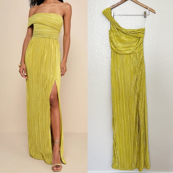 Lulus Dresses & Skirts - NWOT Poised Performance Chartreuse Plisse One-Shoulder Maxi Dress